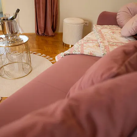 Krásny Rodinný Dom Pre Dokonalú Dovolenku Plnú Nezabudnuteľných Spomienok Сasa de vacaciones